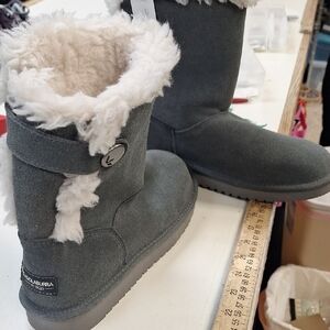 Koolaburra Charcoal Boots with Cream Shearling